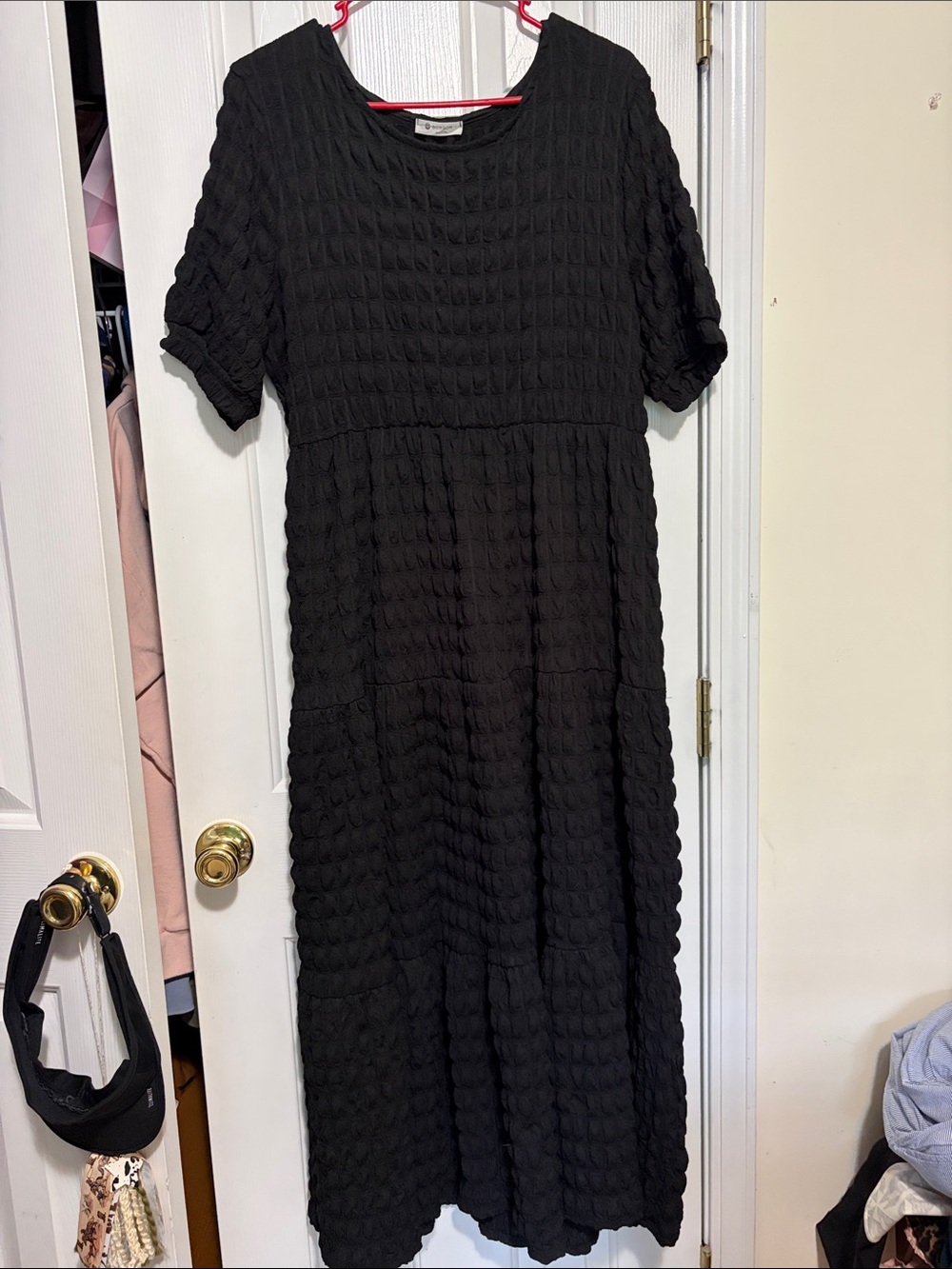 Black Textured Short-Sleeve Maxi Dress by Bom Bom